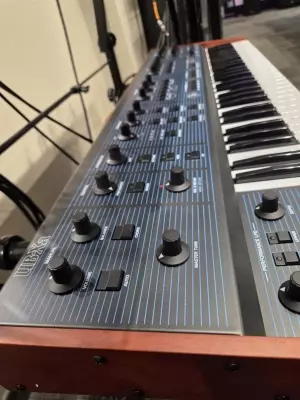 Behringer - UB-XA 2