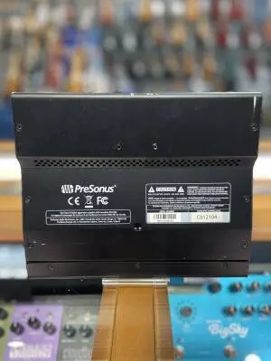 PreSonus - EarMix 16M 16x2 AVB-Networked Personal Monitor Mixer 2