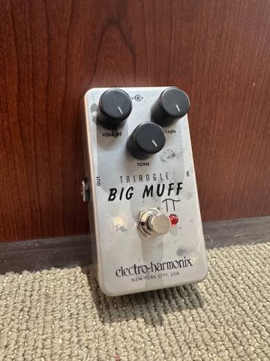 Electro-Harmonix Triangle Big Muff Pi Distortion/Sustainer Pedal