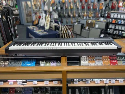 Yamaha - P125 B 2