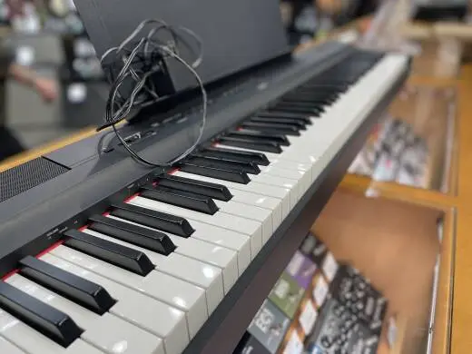 Yamaha - P125 B 2