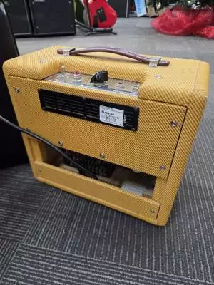 Fender - 57 CUSTOM CHAMP AMP 2