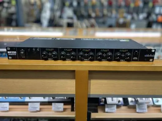 ART Pro Audio - MX225