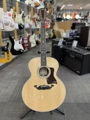 Taylor Guitars - 855E LTD