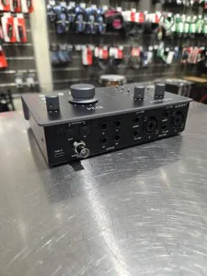 Audient - ID24 2