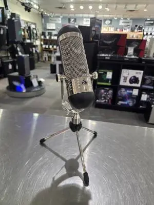 BEHRINGER BVR84 USB MICROPHONE