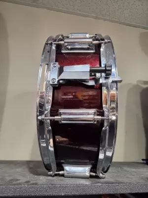 TORNADO SNARE DRUM - BURGUNDY 2