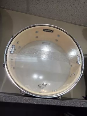 TORNADO SNARE DRUM - BURGUNDY 2