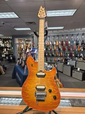 EVH Wolfgang Special QM, Baked Maple Fingerboard - Solar 2