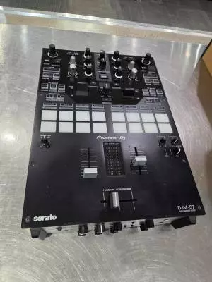 Pioneer DJ - DJM-S7