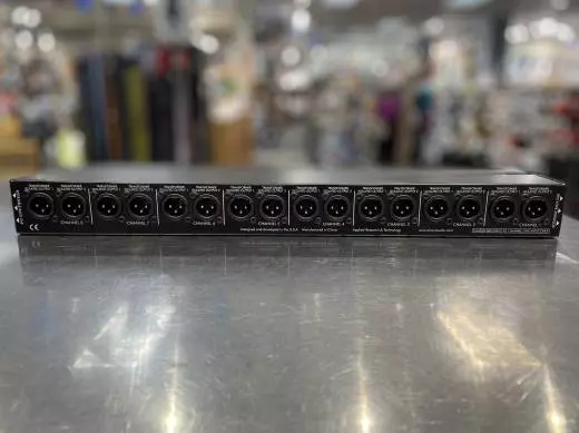 ART Pro Audio - 8-Channel 3-Way Mic Splitter 2