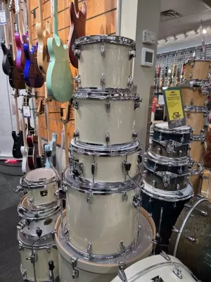 Tama Superstar Classic 8pc Shell Kit featuring Double Bass Drums in Vintage White Sparkle Finish 2