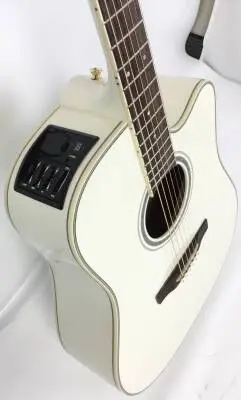 Takamine - Acoustic/electric cutawayGD37CE-PW 2