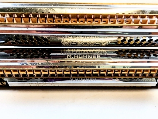 Hohner Tremolo Sextet Harmonica 4