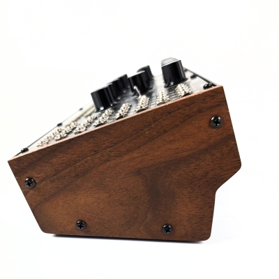 Store Special Product - Moog - MOTHER-32