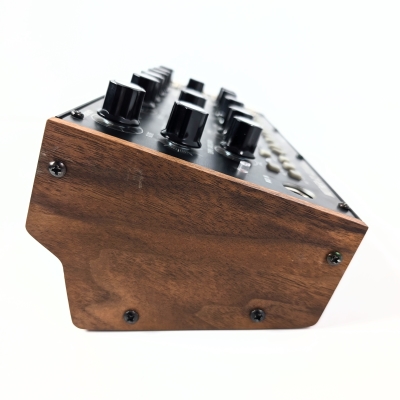 Store Special Product - Moog - MOTHER-32