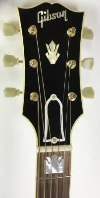 Gibson - Jumbo acoustic/electric 2