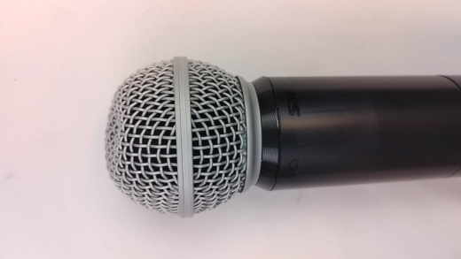 Shure Wireless Microphone - GLXD24 with SM58 4
