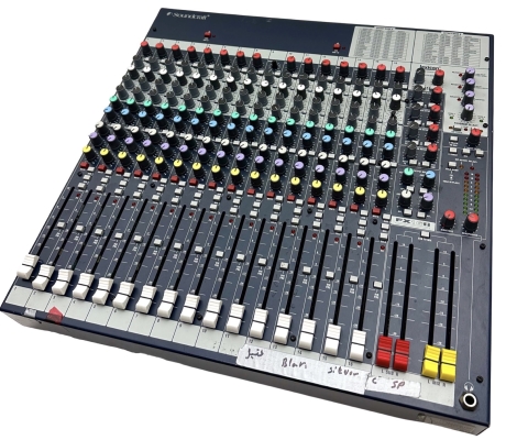 Gear Hunter | SOUNDCRAFT 16CH/4BUS MIXER W/ LEXICON FX