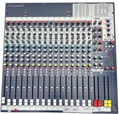 Gear Hunter | SOUNDCRAFT 16CH/4BUS MIXER W/ LEXICON FX