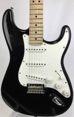 Fender - Player Stratocaster 2
