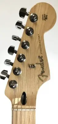 Fender - Player Stratocaster 2