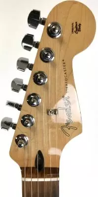 Fender - Player Stratocaster HSS Pau Ferro - Polar White 2