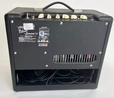 Fender Blues Junior IV 15W 1x12 Tube Combo Amp - Black 2