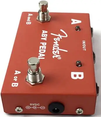Fender - ABY Pedal Red 2
