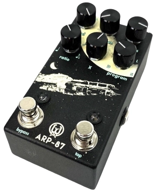 Walrus Audio ARP-87 Multi-Function Delay