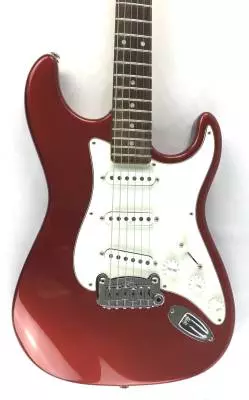 G&L Legacy U.S.A. Candy Apple Red 2