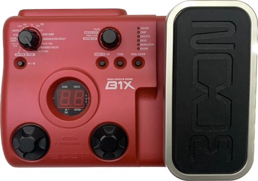 ZOOM GUITAR MULTI EFFECT WITH EXPRESSION PEDAL