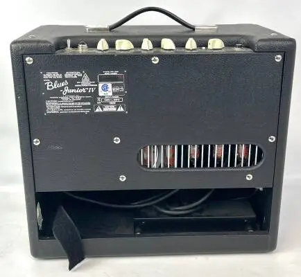 Fender Blues Junior IV 15W 1x12 Tube Combo Amp - Black 2