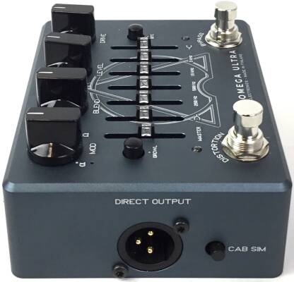 Darkglass Alpha Omega Ultra V2 Preamplifier With AUX Input