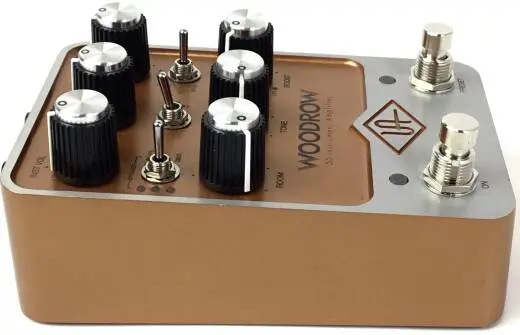 Universal Audio - Woodrow '55 Instrument Amp Pedal 2