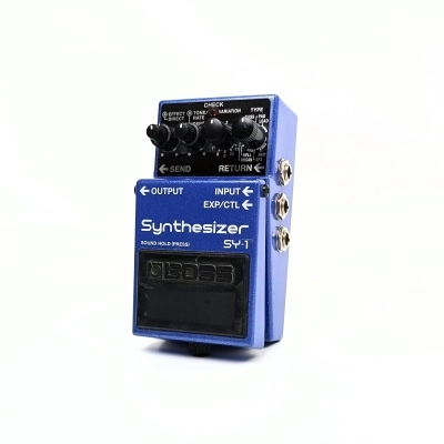 BOSS GUITAR SYNTHESIZER PEDAL - SY-1