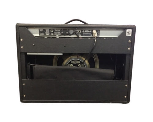 Fender 68 Custom Deluxe Reverb Amp 2