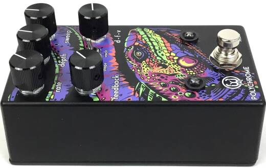Walrus Audio Polychrome Analog Flanger | Long & McQuade