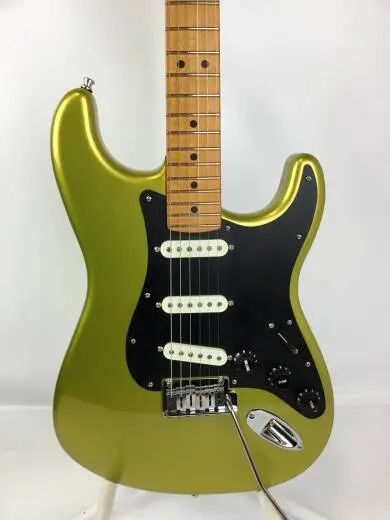 Fender - American Ultra II Stratocaster 2