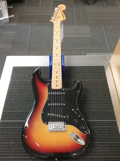 FERNANDES LTD ED MIJ STRAT 2