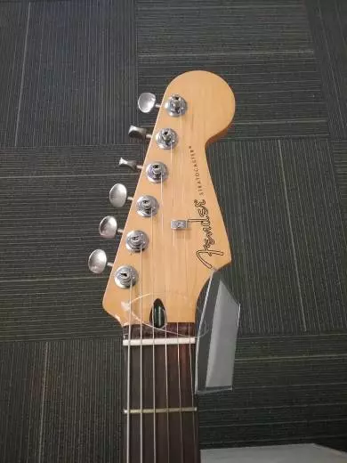 FENDER 70TH ANNIV PLAYER STRAT PF NEBULA NOIR 2