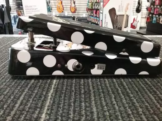 DUNLOP CRYBABY BUDDY GUY SIGN. WAH 2