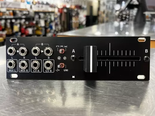 Intellijel X-Fade 1U