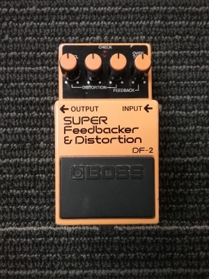 BOSS DISTORTION FEEDBACKER PEDAL