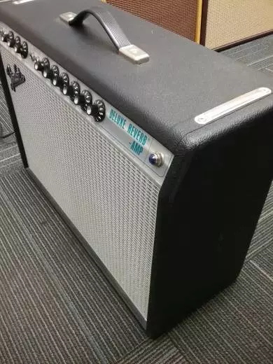 FENDER 68 CUSTOM DELUXE REVERB 2