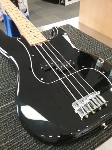Store Special Product - FENDER PLAYER II P-BASS MPL BLK