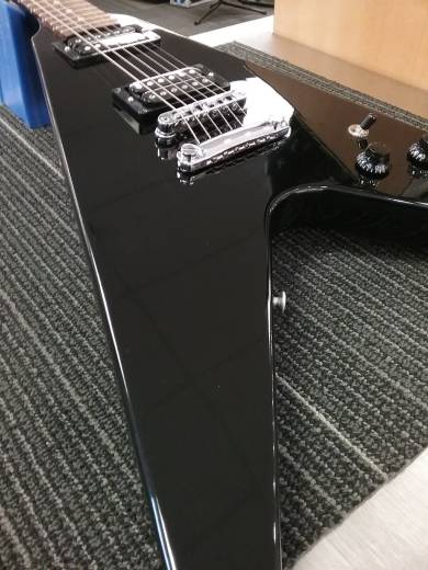 Store Special Product - Gibson 80s Flying V Ebony w/ Case