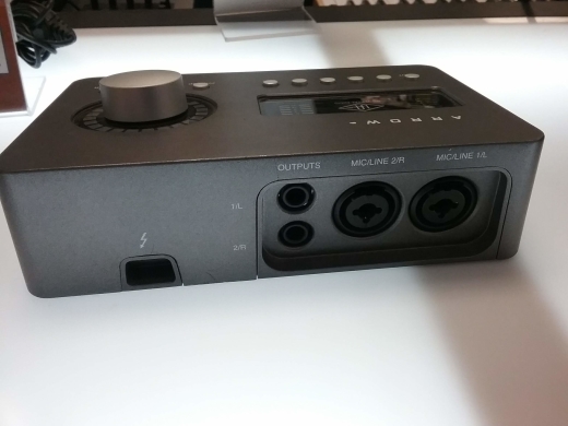 値下中] Universal Audio Arrow しみる Thunderbolt3