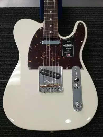 FENDER AM PRO II TELE RW OWT W/C