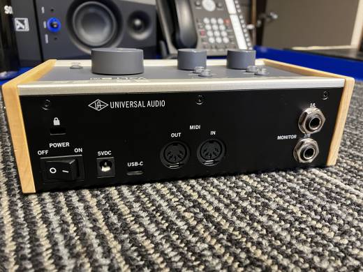 DTM・DAW universal audio volt 276 Volt 276 USB Recording Studio - Universal Audio | Hookup, Inc.